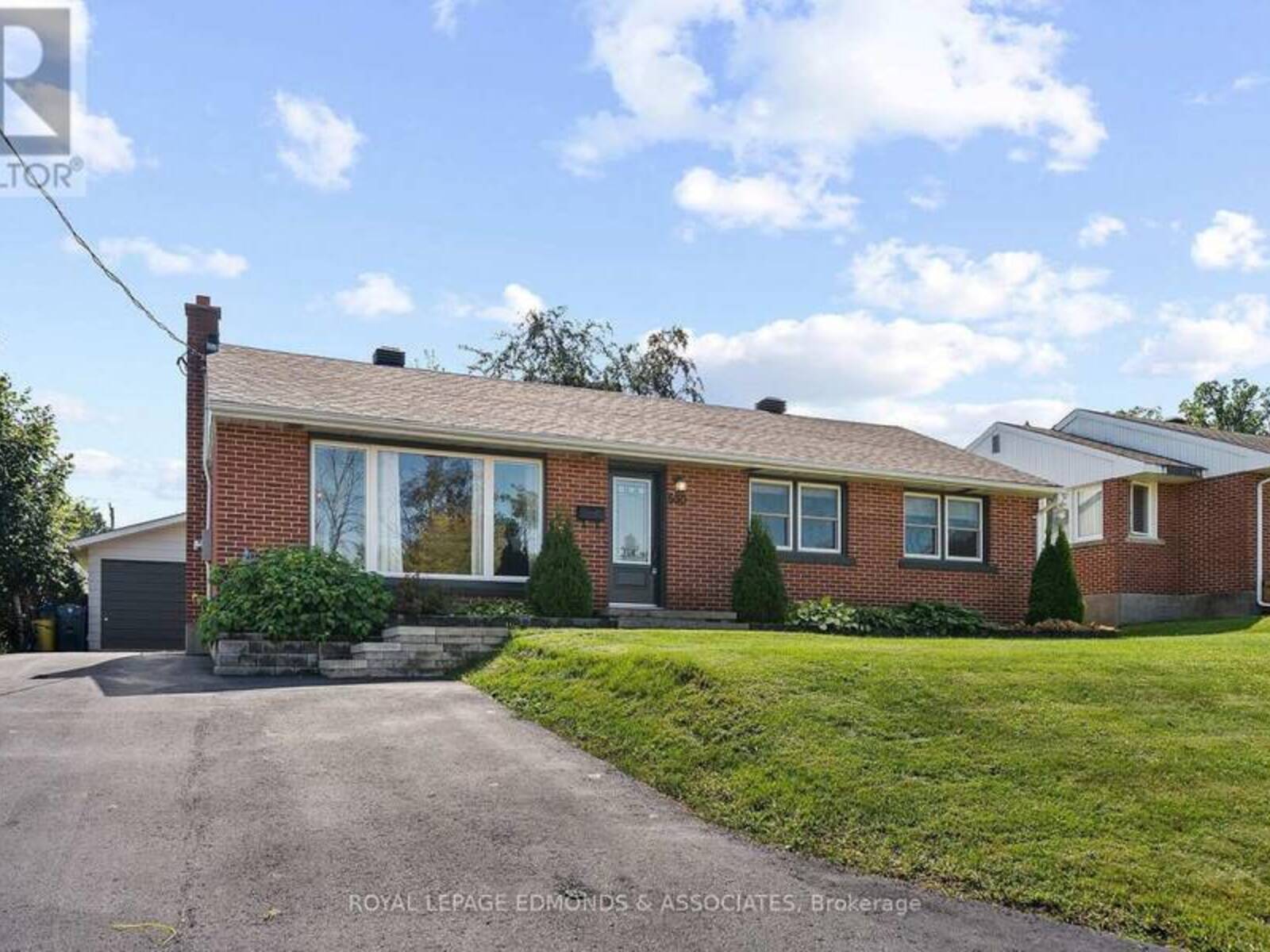 530 ALFRED STREET, Pembroke, Ontario K8A 3B7