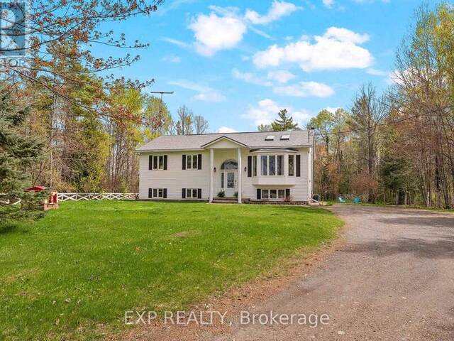 1348 SCHEEL DRIVE McNab-Braeside Ontario, K0A 1G0 - 4 Bedrooms Home For Sale