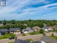 521 GARDNER CRESCENT | Petawawa Ontario | Slide Image Three