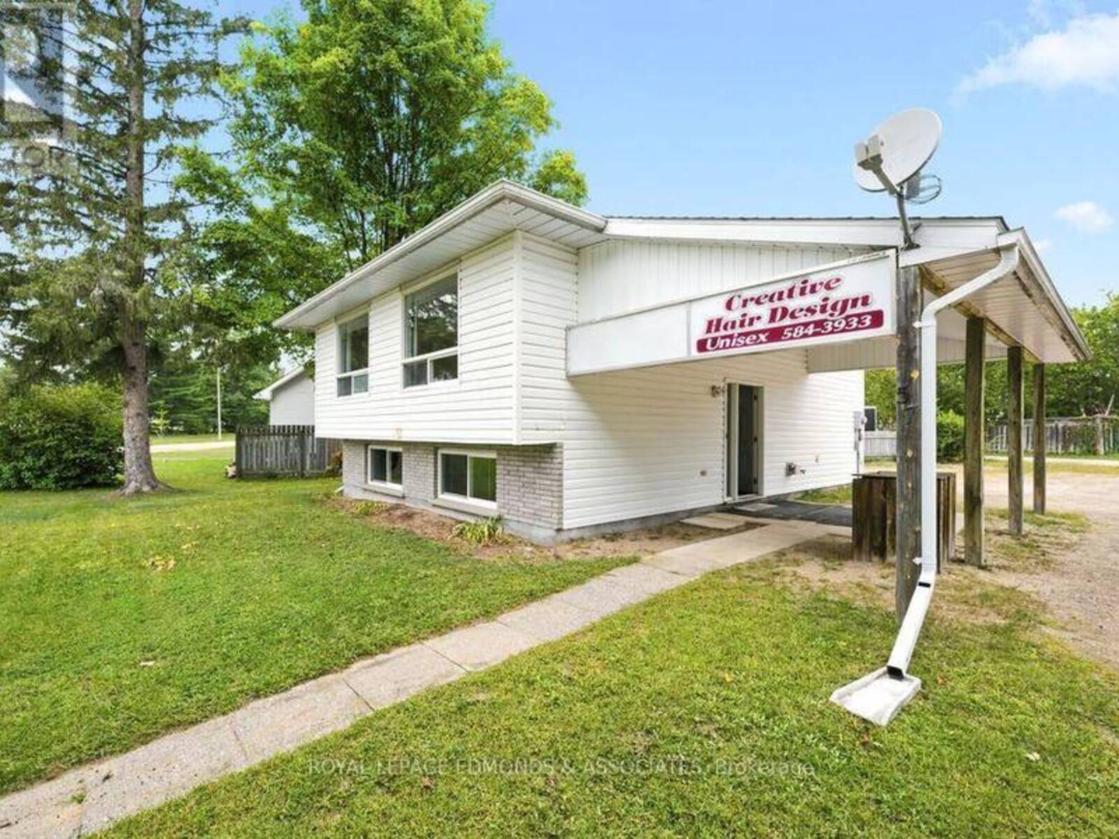 57 RIDGE ROAD, Deep River, Ontario K0J 1P0