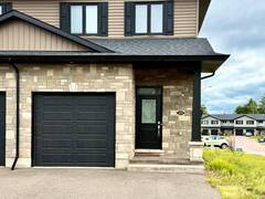 109 CHAD STREET Petawawa Ontario, K8H 0G9
