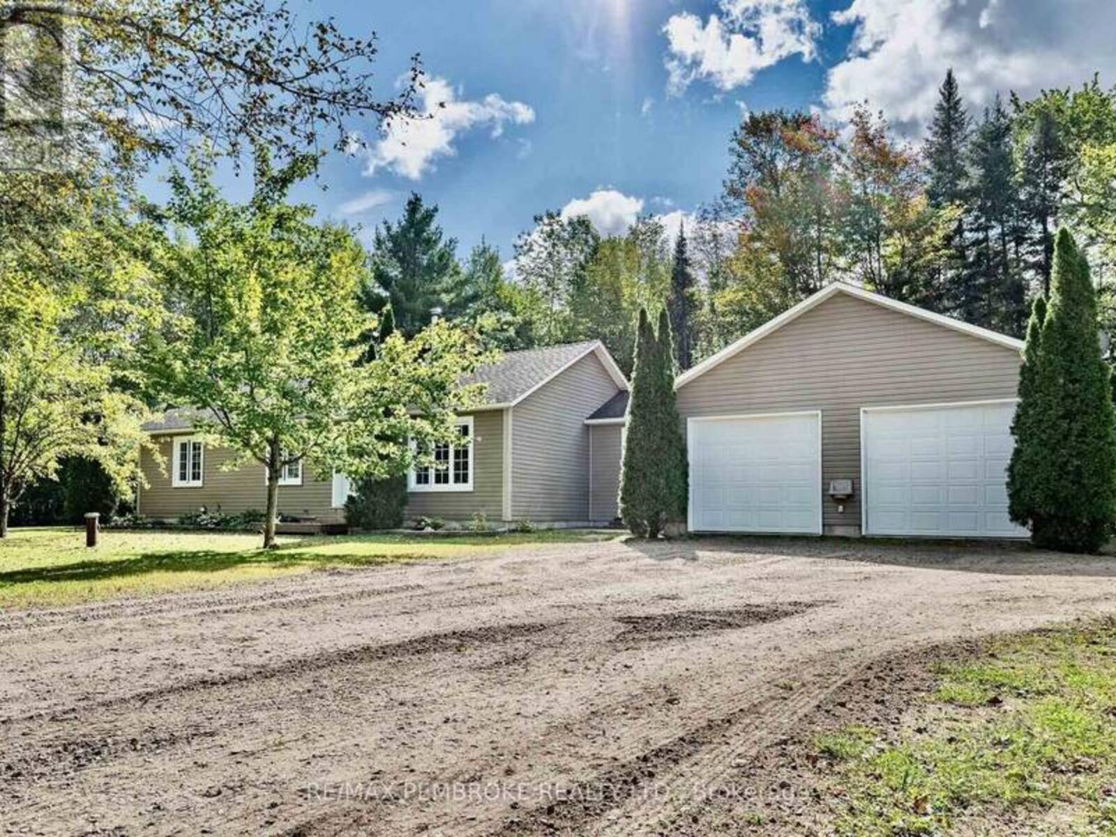 469 WOITO STATION ROAD, Pembroke, Ontario K8A 6W5