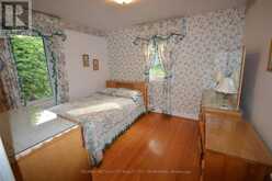 33 PEMBROKE STREET | Cobden Ontario | Slide Image Seven