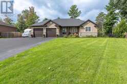 221 ORIOLE CRESCENT | Petawawa Ontario | Slide Image One