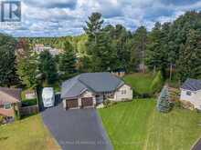 221 ORIOLE CRESCENT | Petawawa Ontario | Slide Image Six