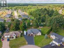 221 ORIOLE CRESCENT | Petawawa Ontario | Slide Image Seven