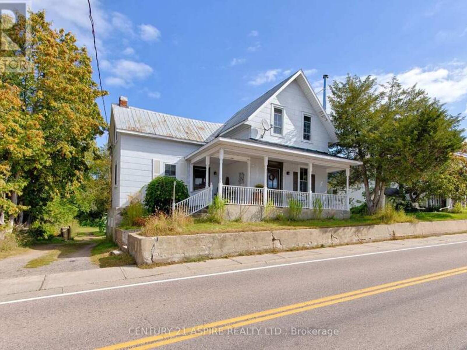 11166 60 HIGHWAY, North Algona Wilberforce, Ontario K0J 1X0