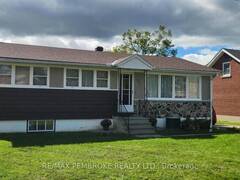 142 DEACON STREET Pembroke Ontario, K8A 2J4