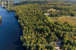 00 UPPER SPRUCE HEDGE ROAD N | Greater Madawaska Ontario | Slide Image Ten