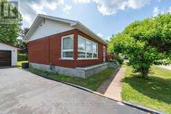 13 HERMAN STREET | Petawawa Ontario | Slide Image Four
