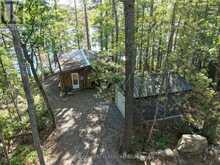 378 SPECTACLE LAKE ROAD | Madawaska Valley Ontario | Slide Image Twenty-eight