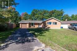 4 SHERIDAN COURT | Deep River Ontario | Slide Image Two