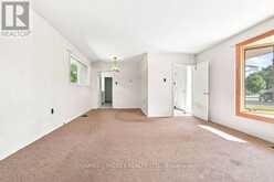 4 SHERIDAN COURT | Deep River Ontario | Slide Image Four