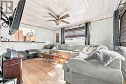 15 TROYES STREET | Deep River Ontario | Slide Image Four