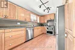 15 TROYES STREET | Deep River Ontario | Slide Image Eight