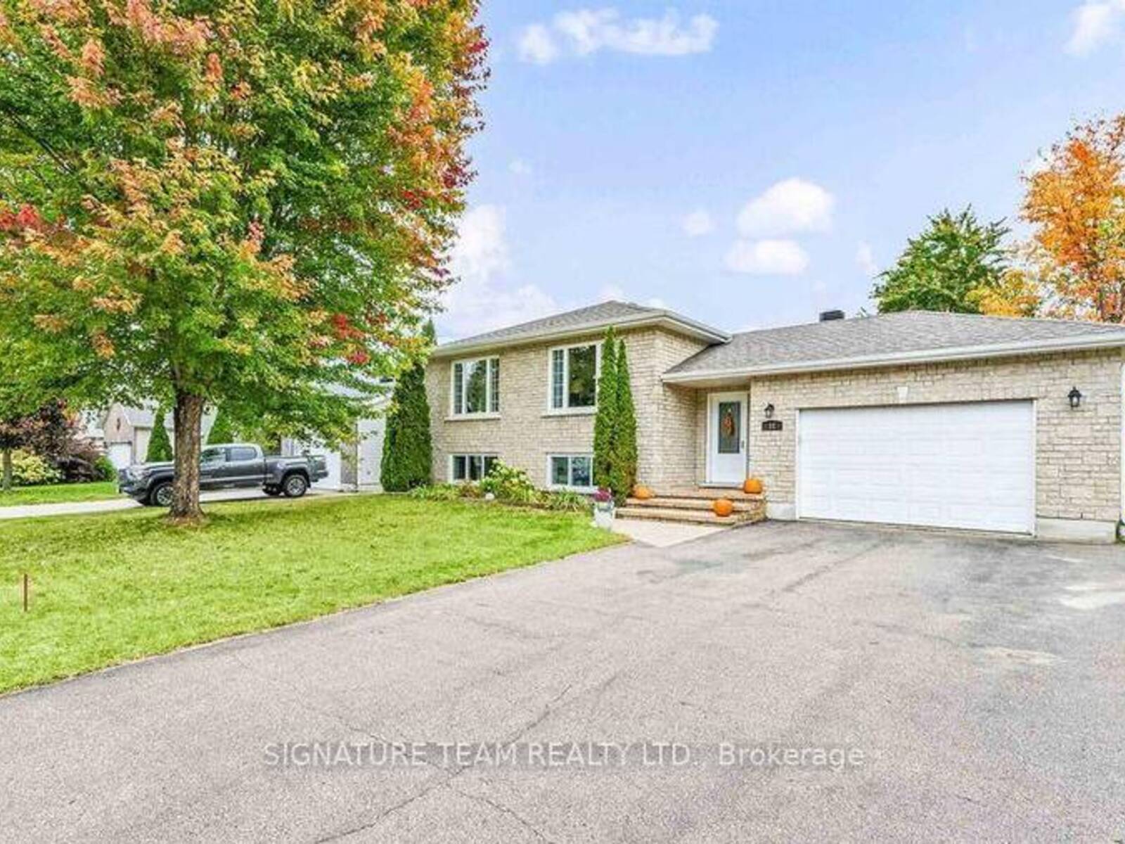 31 COCKCROFT CRESCENT, Deep River, Ontario K0J 1P0