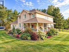 368 DOMBROSKIE ROAD Whitewater Region Ontario, K0J 1Y0