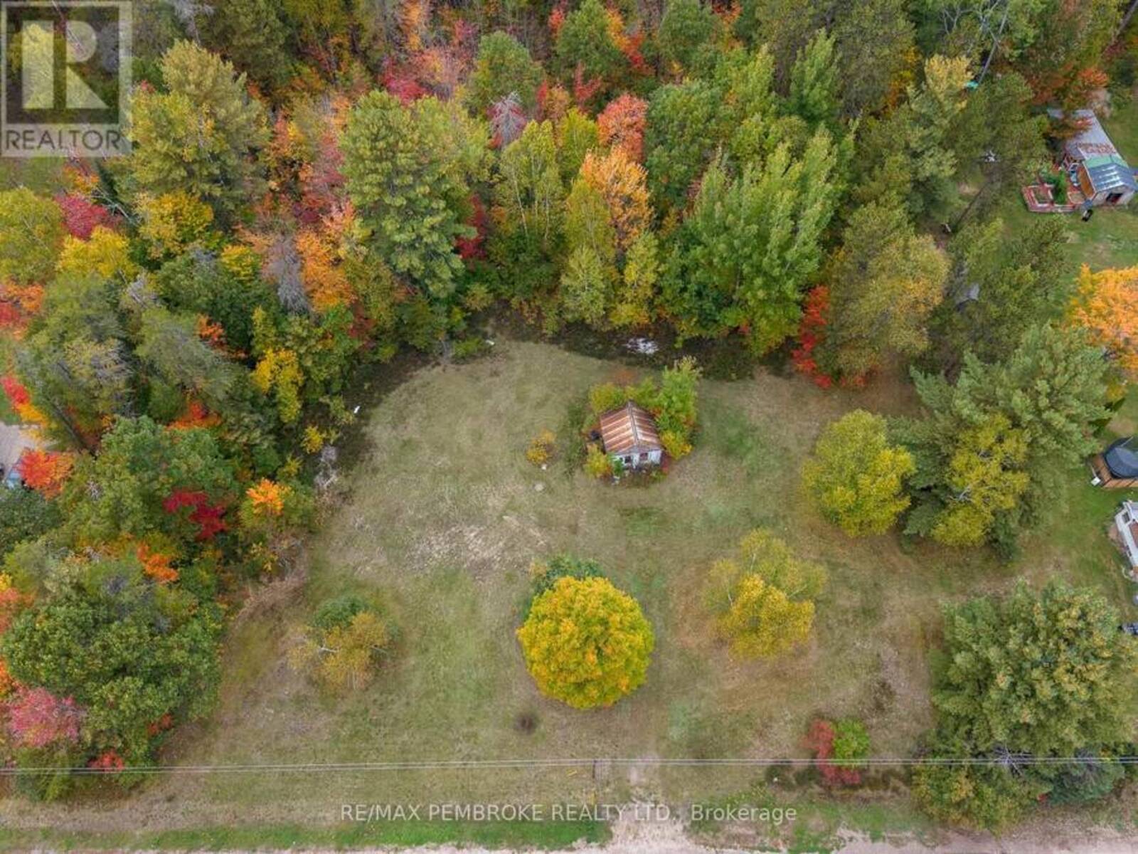 78 BLACK BAY ROAD, Petawawa, Ontario K8H 2W8