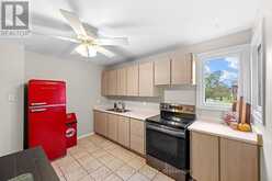 128 MCCLINTOCK WAY | Ottawa Ontario | Slide Image Six