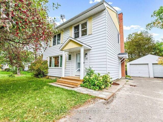 10 LAURIER AVENUE Deep River Ontario, K0J 1P0 - 5 Bedrooms Home For Sale