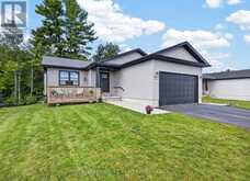 46 TERRANCE DRIVE | Petawawa Ontario | Slide Image One