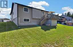 46 TERRANCE DRIVE | Petawawa Ontario | Slide Image Seven