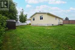 583 KING STREET | Renfrew Ontario | Slide Image Thirty-two