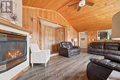 35 DOWNING LANE | Greater Madawaska Ontario | Slide Image Ten