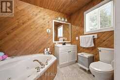 35 DOWNING LANE | Greater Madawaska Ontario | Slide Image Thirty-one