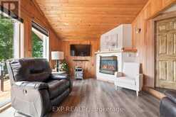 35 DOWNING LANE | Greater Madawaska Ontario | Slide Image Six