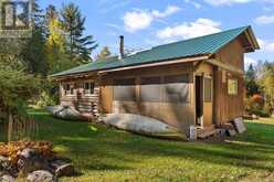 211 WOODLAND LANE | Killaloe, Hagarty and Richards Ontario | Slide Image Four