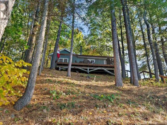 1221 TRAMORE ROAD North Algona Wilberforce Ontario, K0J 1X0 - 1 Bedroom Waterfront Home For sale