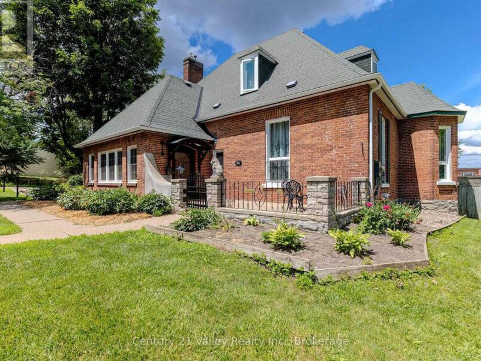 311 SUPPLE STREET, Pembroke, Ontario K8A 3H3
