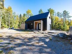 1082 RAPID ROAD Whitewater Region Ontario, K0J 2L0