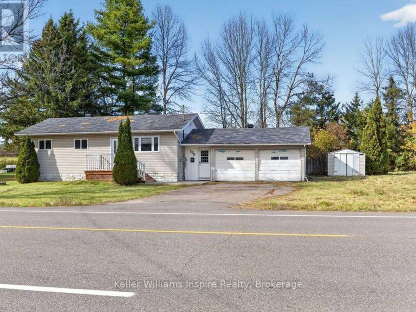 198 DRIVE IN ROAD, Pembroke, Ontario K8A 7P4