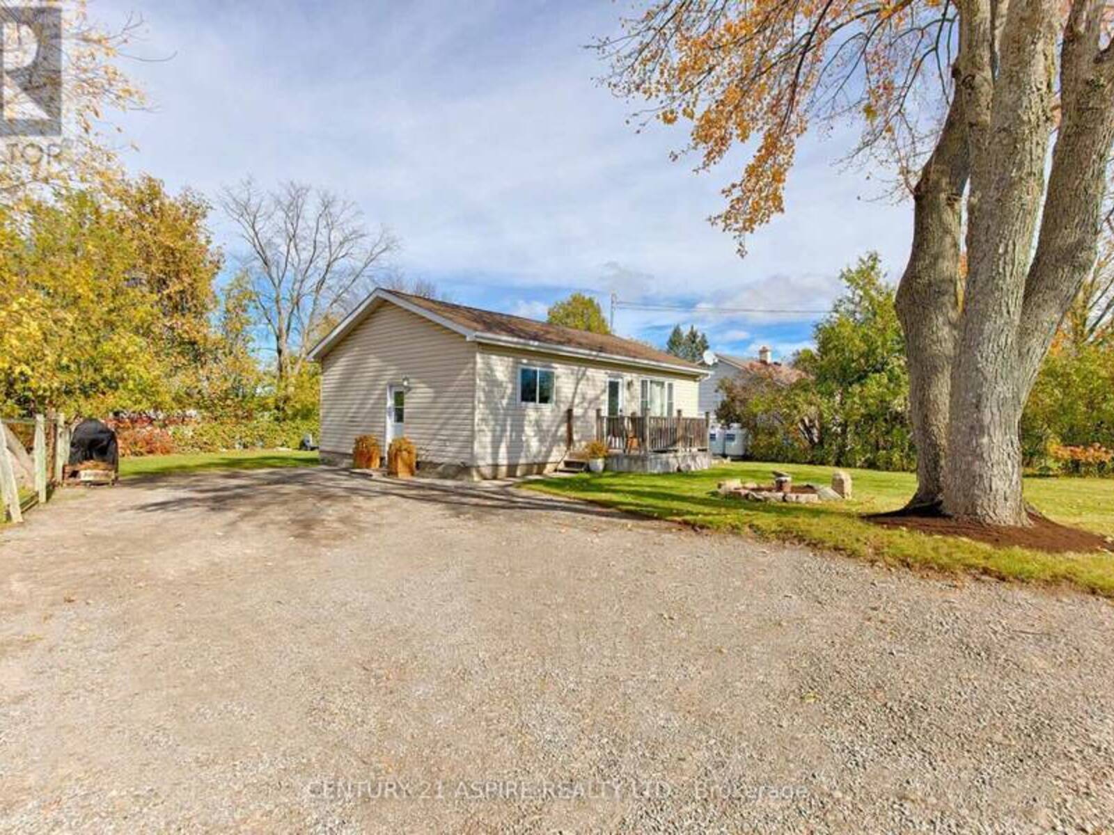 106 FOREST LEA ROAD, Pembroke, Ontario K8A 7B8