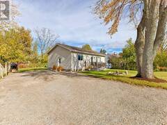 106 FOREST LEA ROAD Pembroke Ontario, K8A 7B8