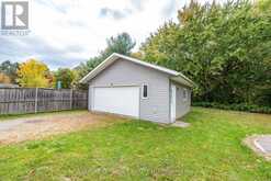 18 JOSEPH STREET | Laurentian Hills Ontario | Slide Image Six