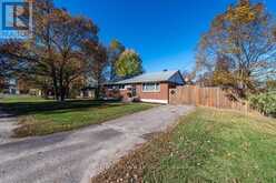 525 IRVING STREET | Pembroke Ontario | Slide Image Three