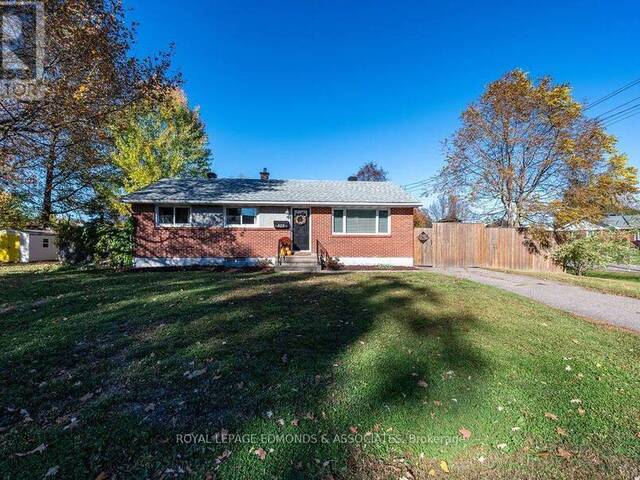 525 IRVING STREET Pembroke Ontario, K8A 2T8 - 4 Bedrooms Home For Sale