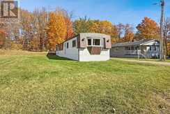 33 JULIE LANE | Renfrew Ontario | Slide Image Two