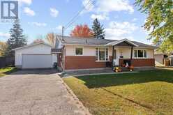10 SUNSET CRESCENT | Petawawa Ontario | Slide Image One