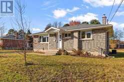 44 SUNSET CRESCENT | Petawawa Ontario | Slide Image Thirty-four