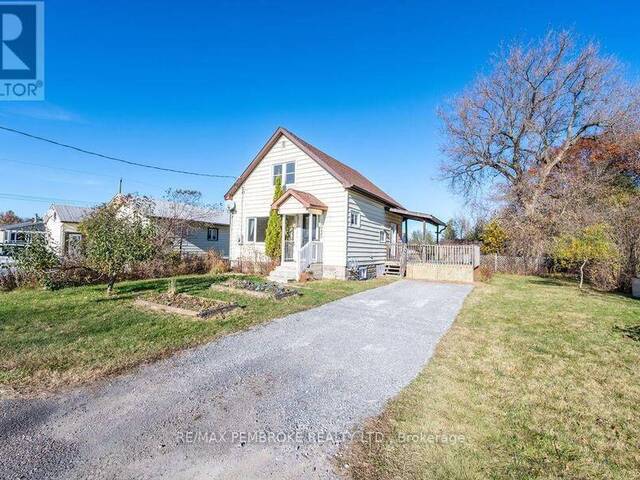 445 THOMPSON STREET Pembroke Ontario, K8A 3S2 - 2 Bedrooms Home For Sale