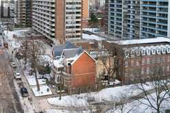 17 ISABELLA STREET | Toronto Ontario | Slide Image Five