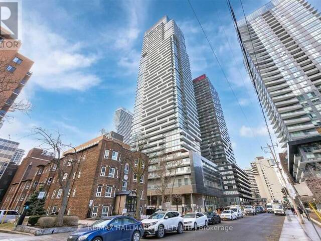 1210 - 39 ROEHAMPTON AVENUE Toronto Ontario, M4P 1P9