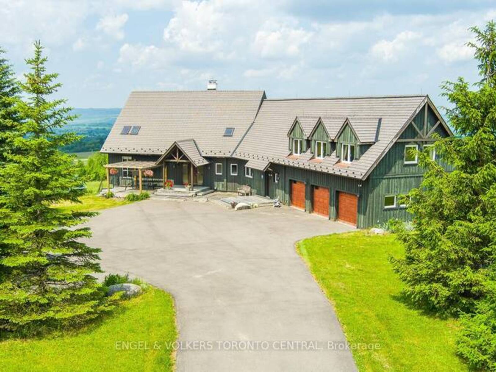 496083 GREY 2 ROAD, The Blue Mountains, Ontario N0H 1J0