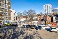 114 BALDWIN STREET | Toronto Ontario | Slide Image Seven