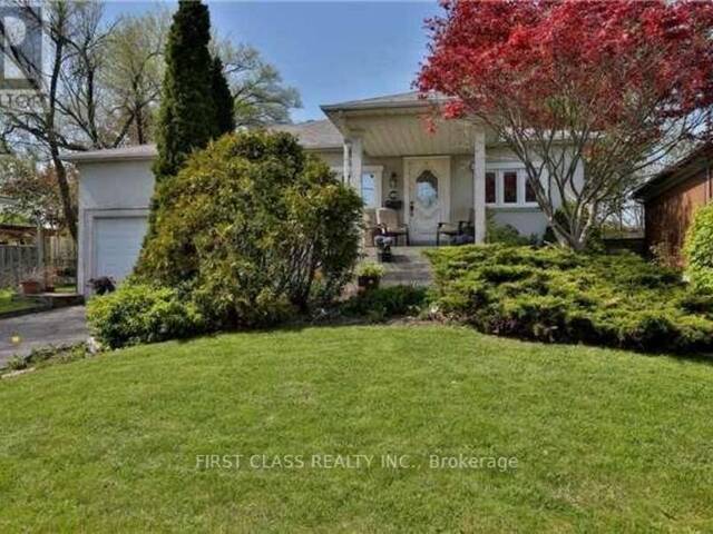 180 COCKSFIELD AVENUE Toronto Ontario, M3H 3T5