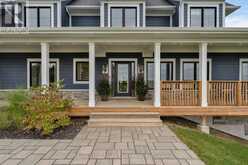 28 THOROUGHBRED DRIVE | Oro-Medonte Ontario | Slide Image Four